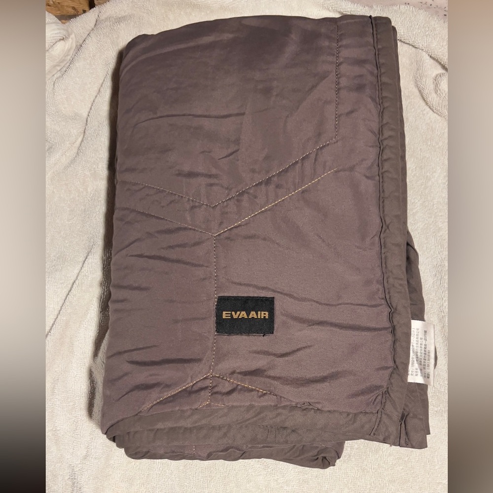 Eva air blanket business class